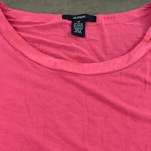 Barely worn gorgeous pink top. Satin collar.